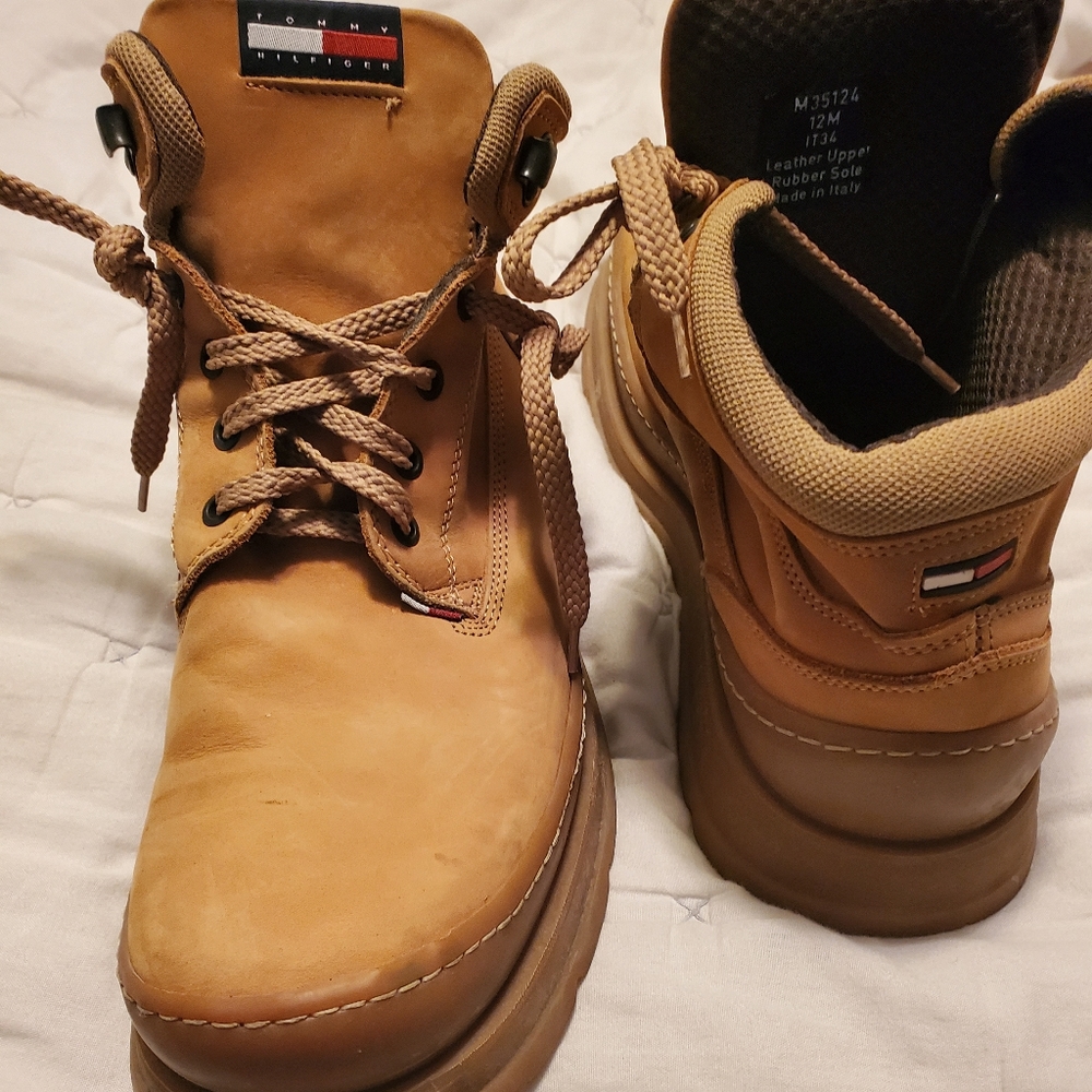 Suede, Tommy Hilfiger boots.
